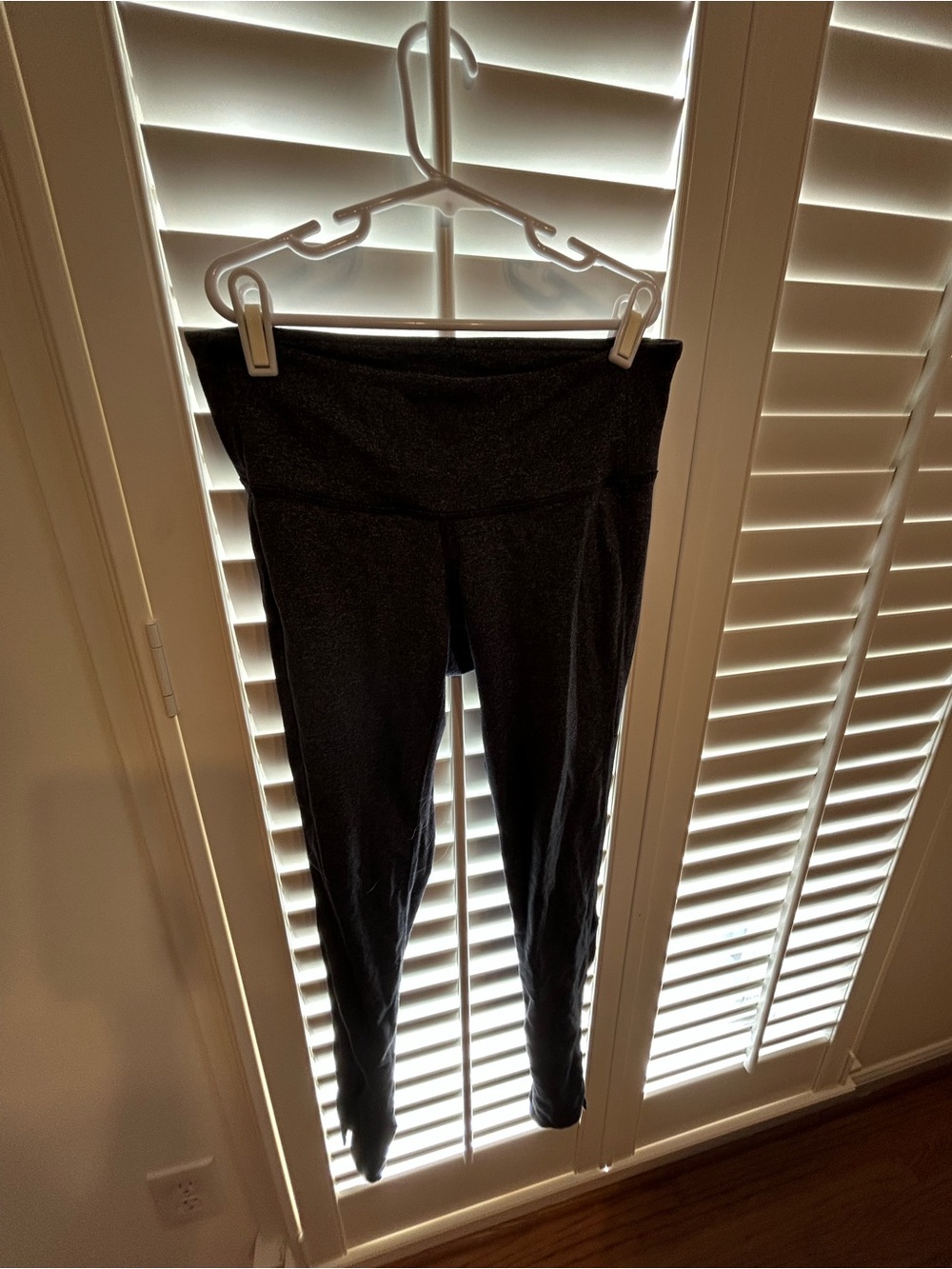 Athleta Dark Charcoal Grey Performance Leggings